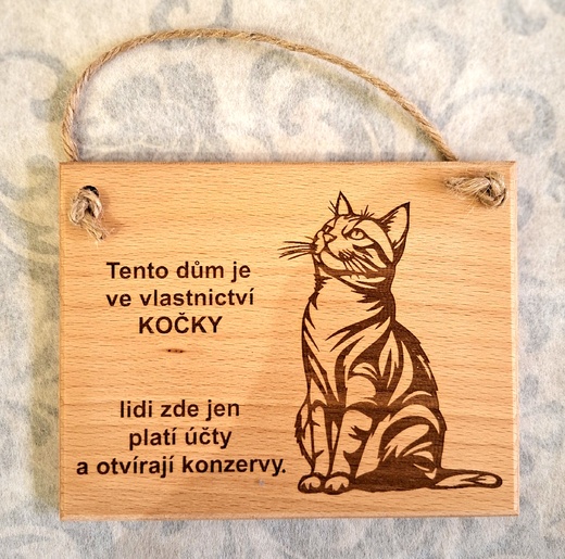 Cedulka TENTO DŮM JE...