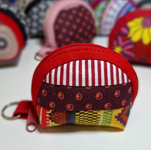 Mini taštička mix barev