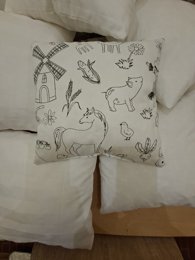 polštářek FARMA (8).jpg