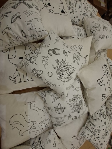 polštářky OMALOVÁNKY MIX (2).jpg