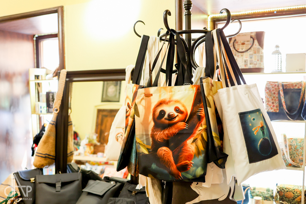 tašky a kabelky U lenochoda