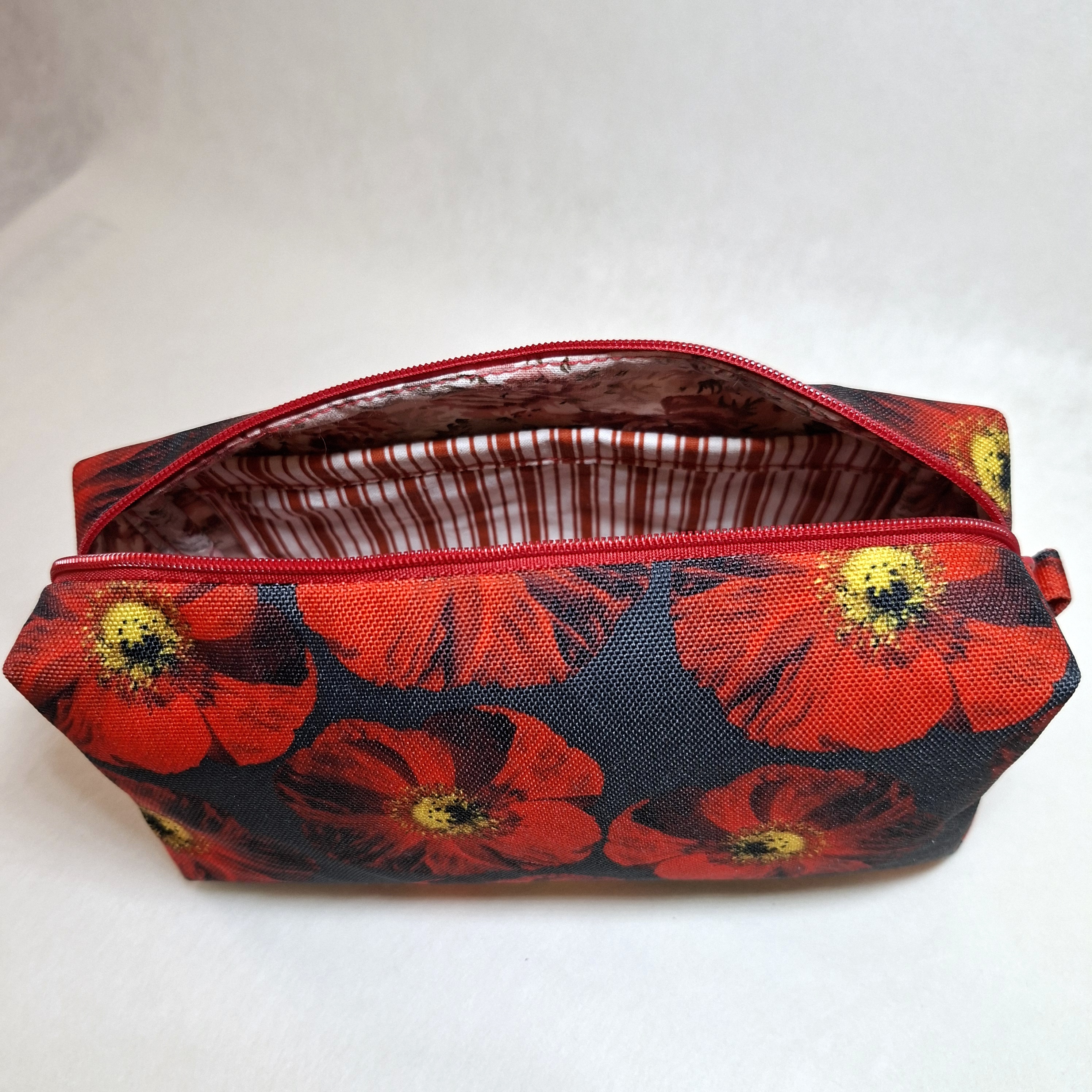 toaletní taštička maková