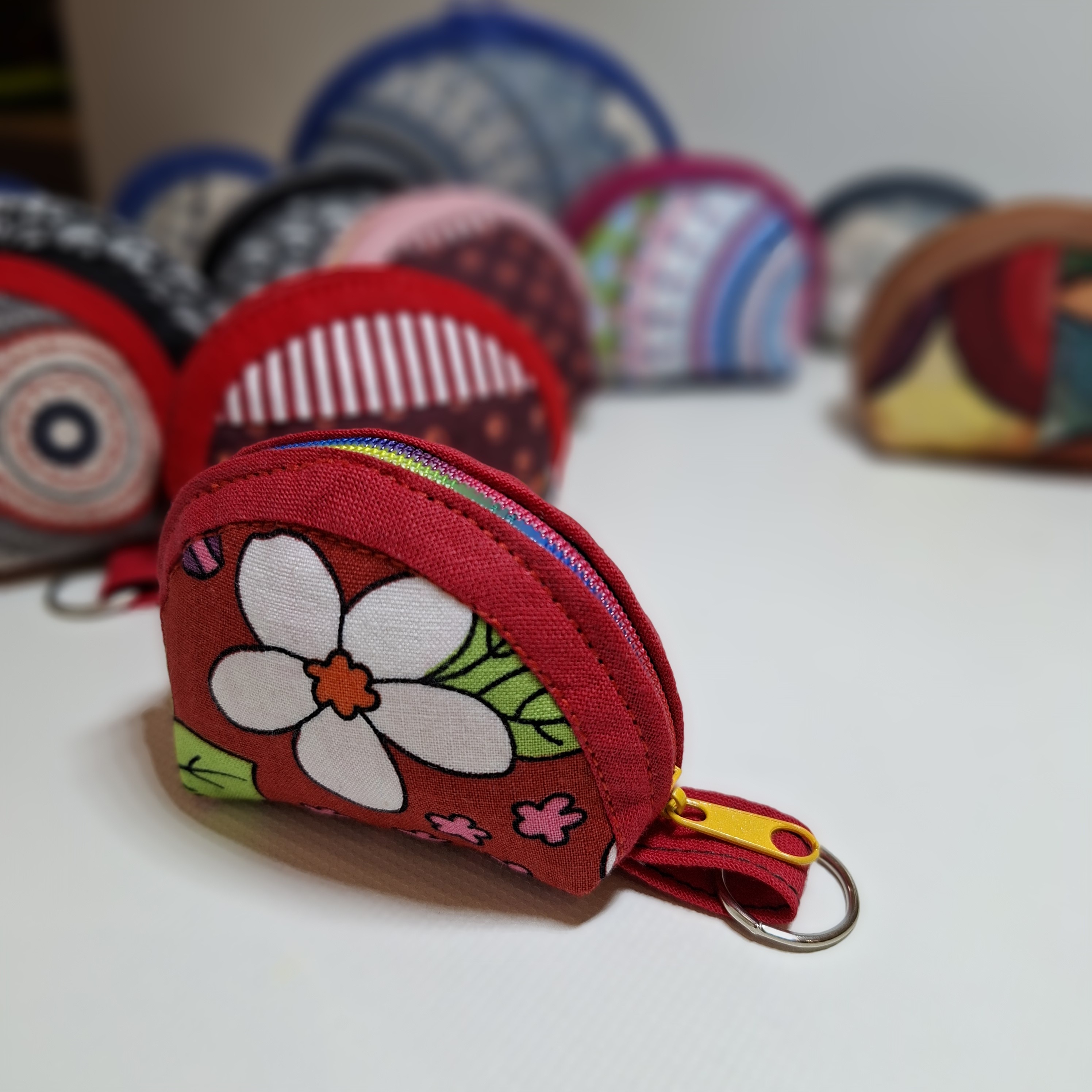 mini taštička květinová