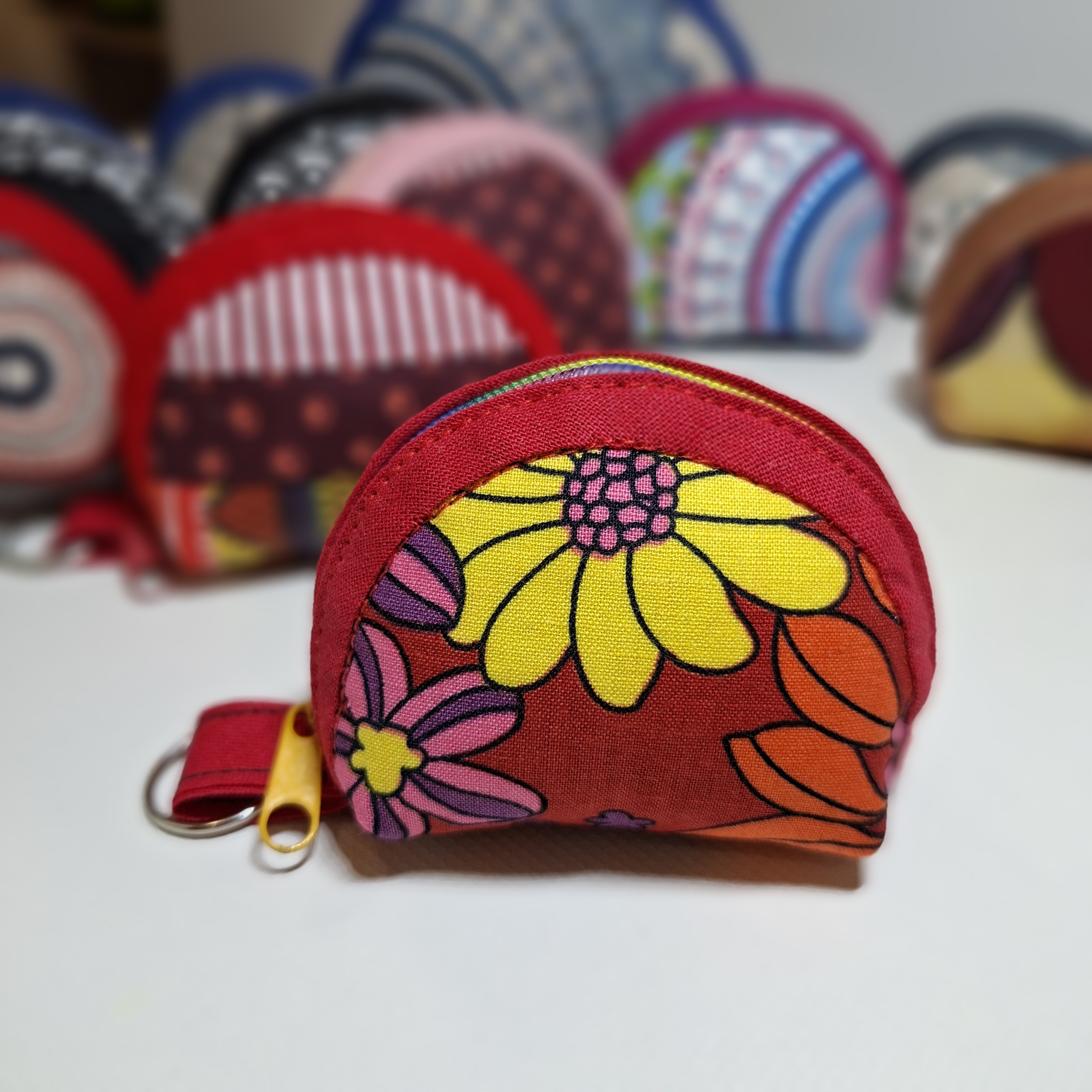 mini taštička květinová