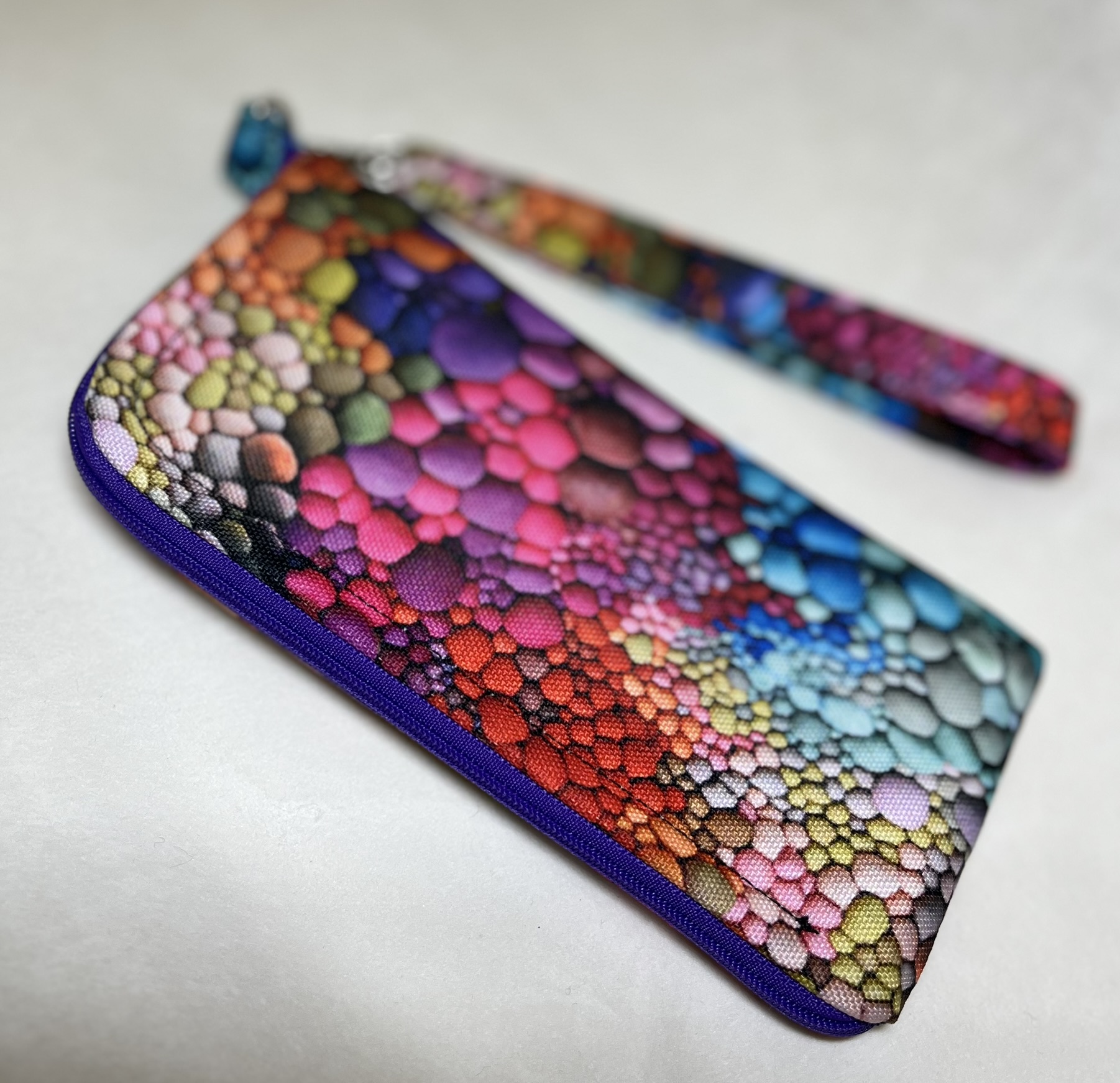 obal na mobil BUBLINY 2