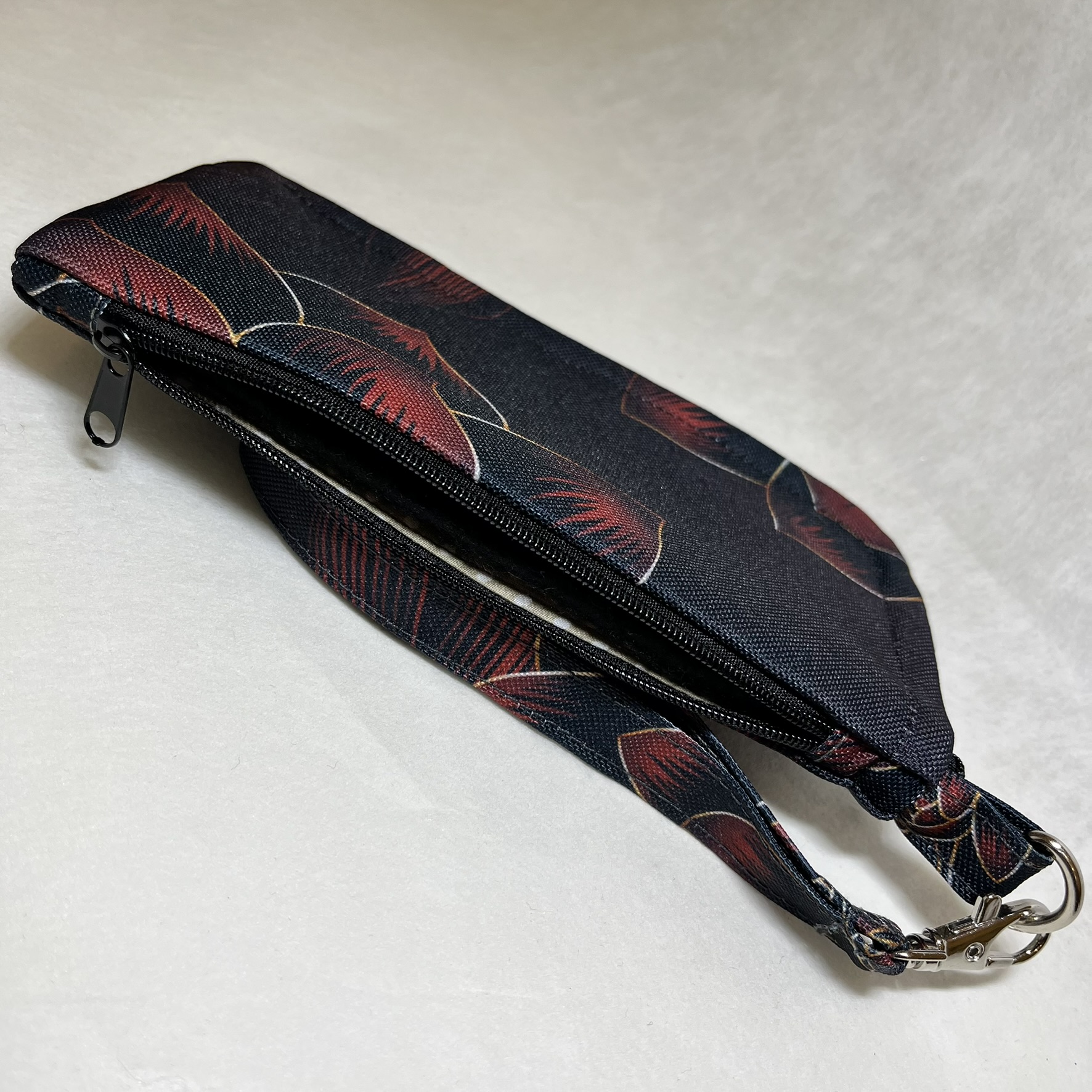 obal na mobil DECENT