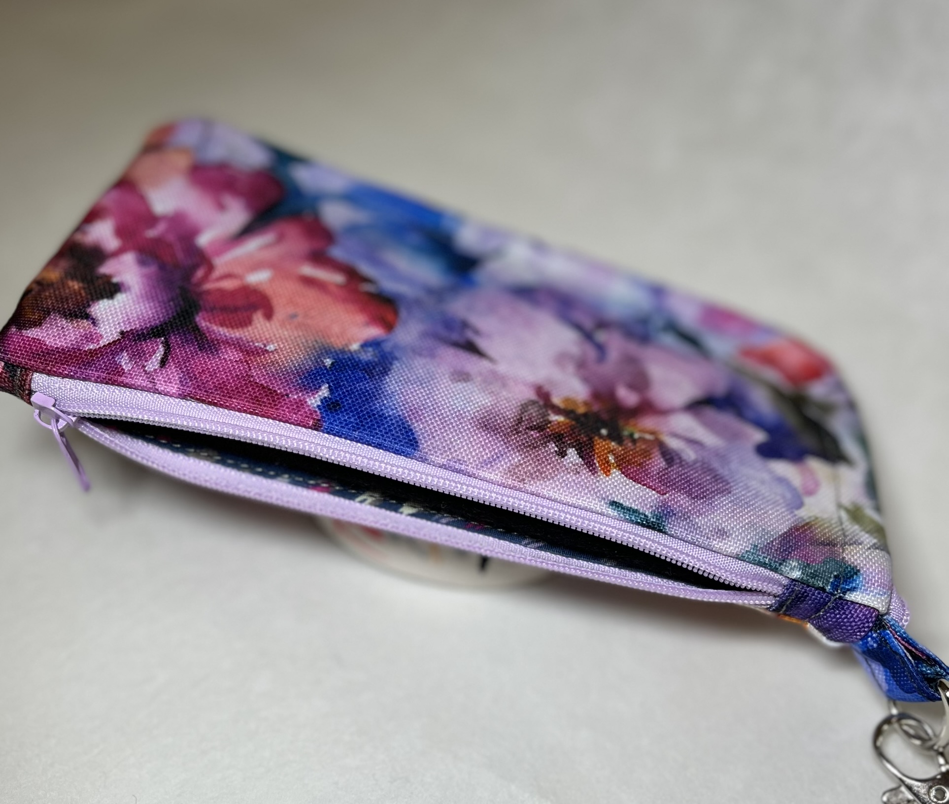 obal na mobil AKVAREL 3