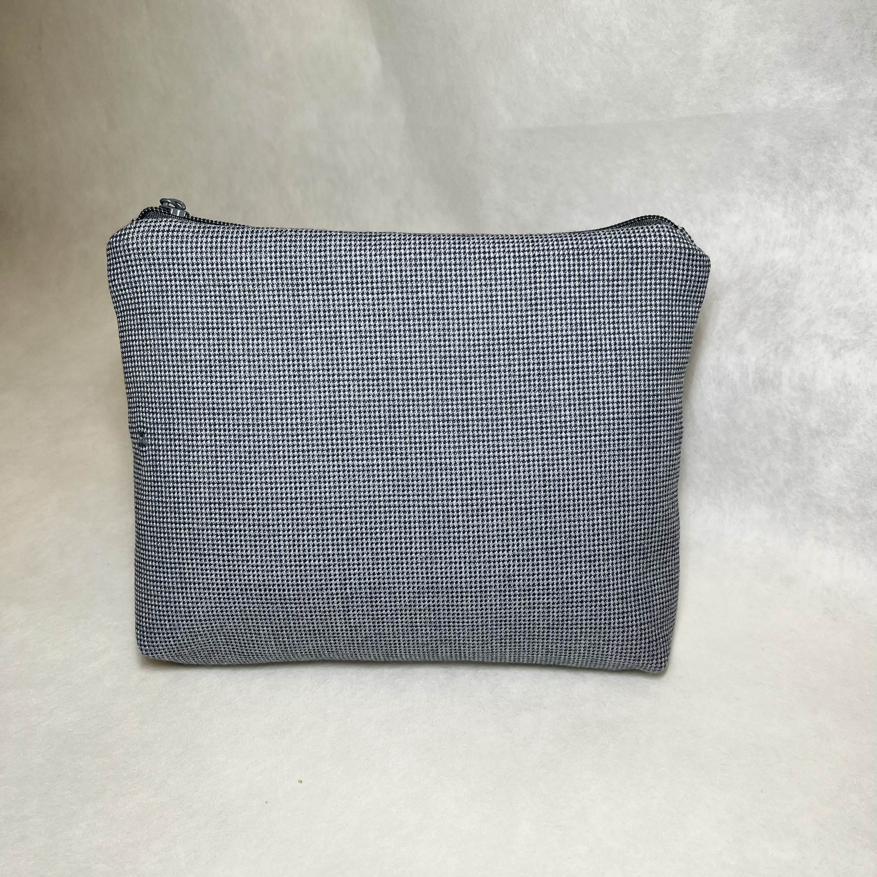 Taštička s výšivkou strom života 1